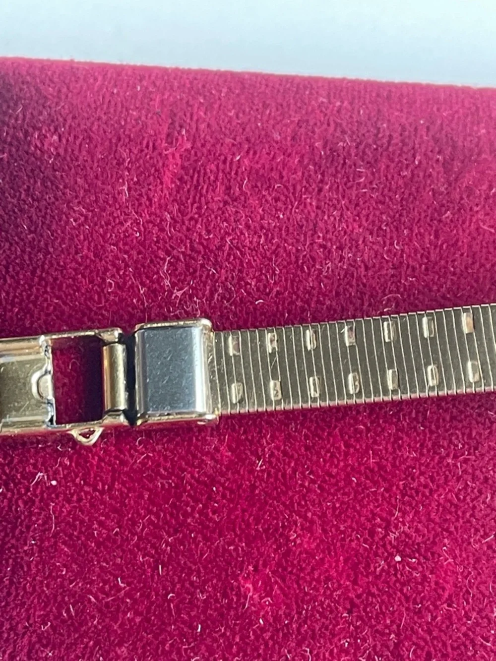 Seiko 2C20-6510 Vintage Gold-Tone Ladies Watch - running